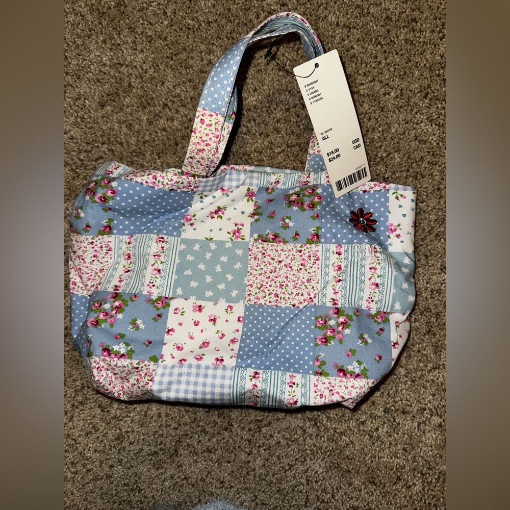 urban outfitters mini purse